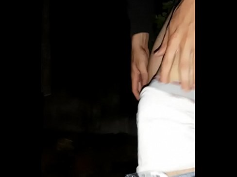 ❤️ Мій сусід стрибнув на мою карантину ️ Секс-відео у нас ❤